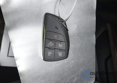 2025 Chevrolet Silverado 1500 4Wd Short Bed Lt Trail Boss z USA, uszkodzony, nr VIN 3GCUKFED2SG112971